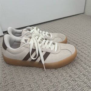 Adidas Samba Sneakers